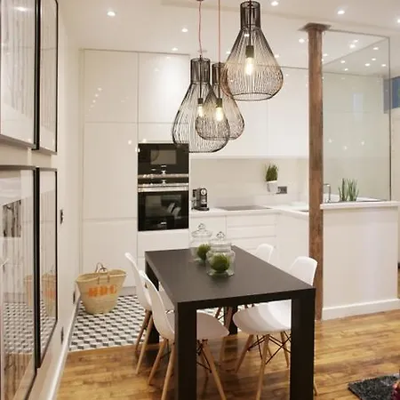 Appartement Beautiful 2 Bedrooms In Saint-germain-des-pres Parijs